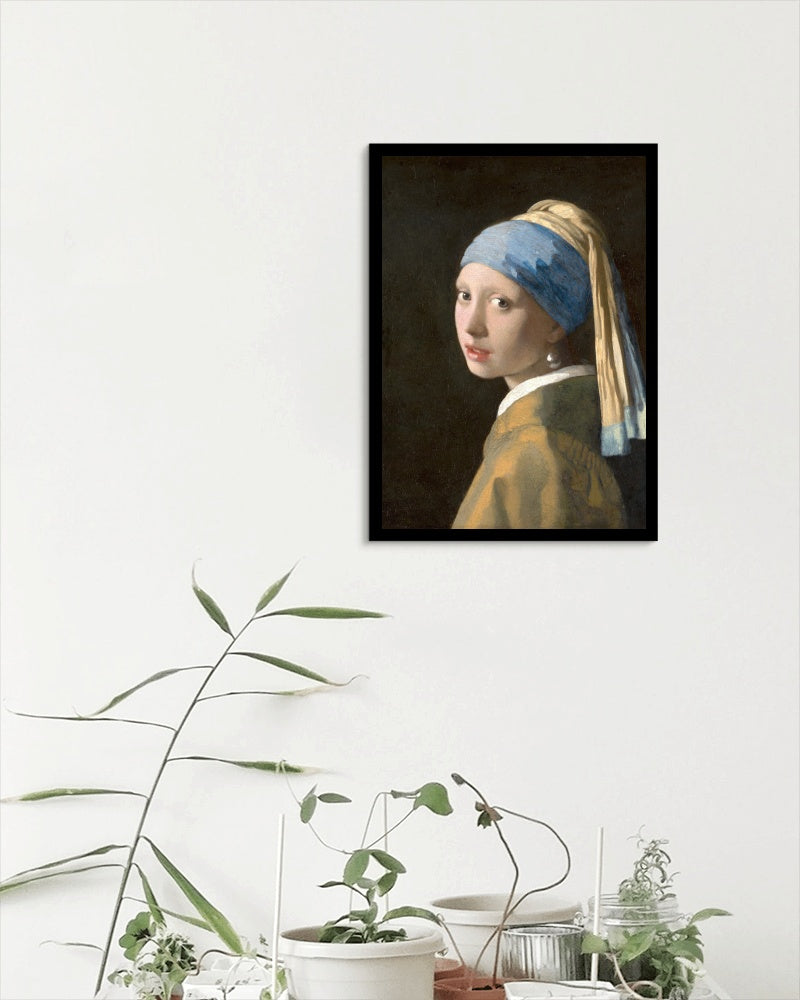 Girl with a Pearl Earring - Reprint of Johannes Vermeer's Masterpiece