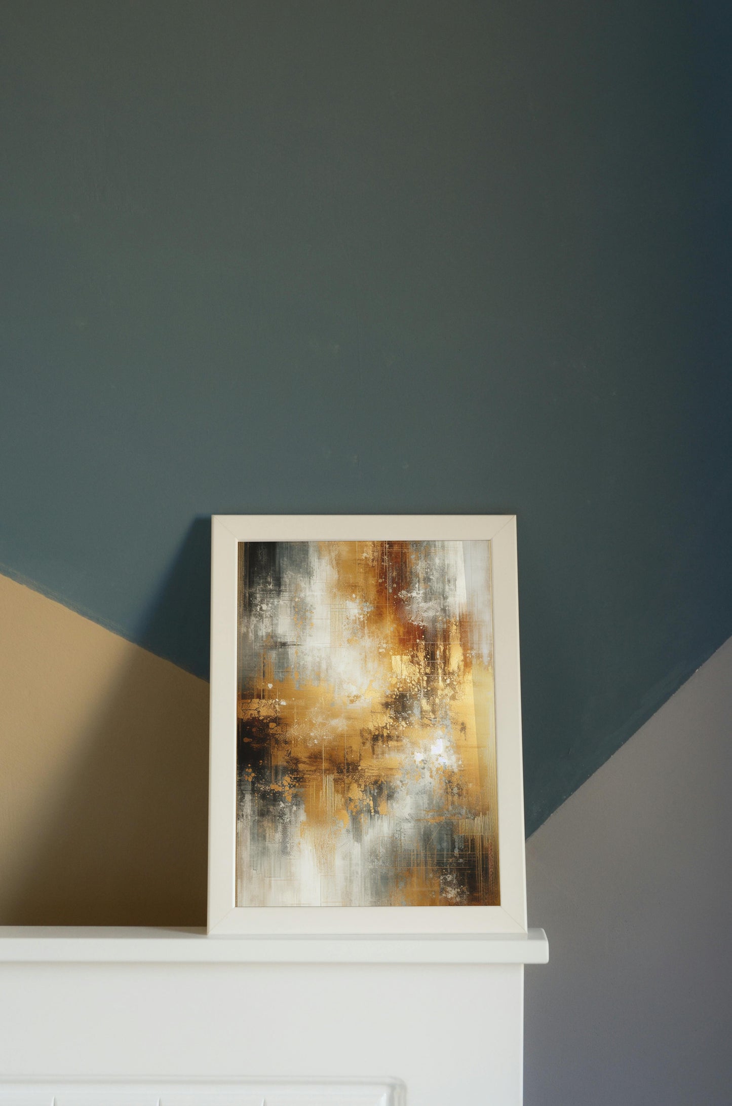 Aureum Vismaya Abstracto: Luminous & Enigmatic Art Piece