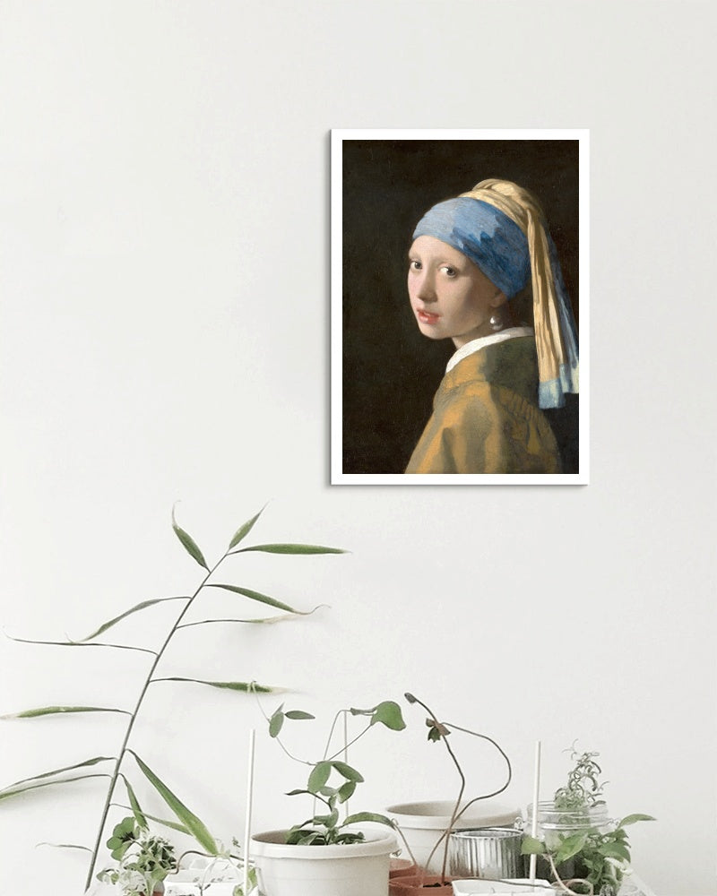 Girl with a Pearl Earring - Reprint of Johannes Vermeer's Masterpiece