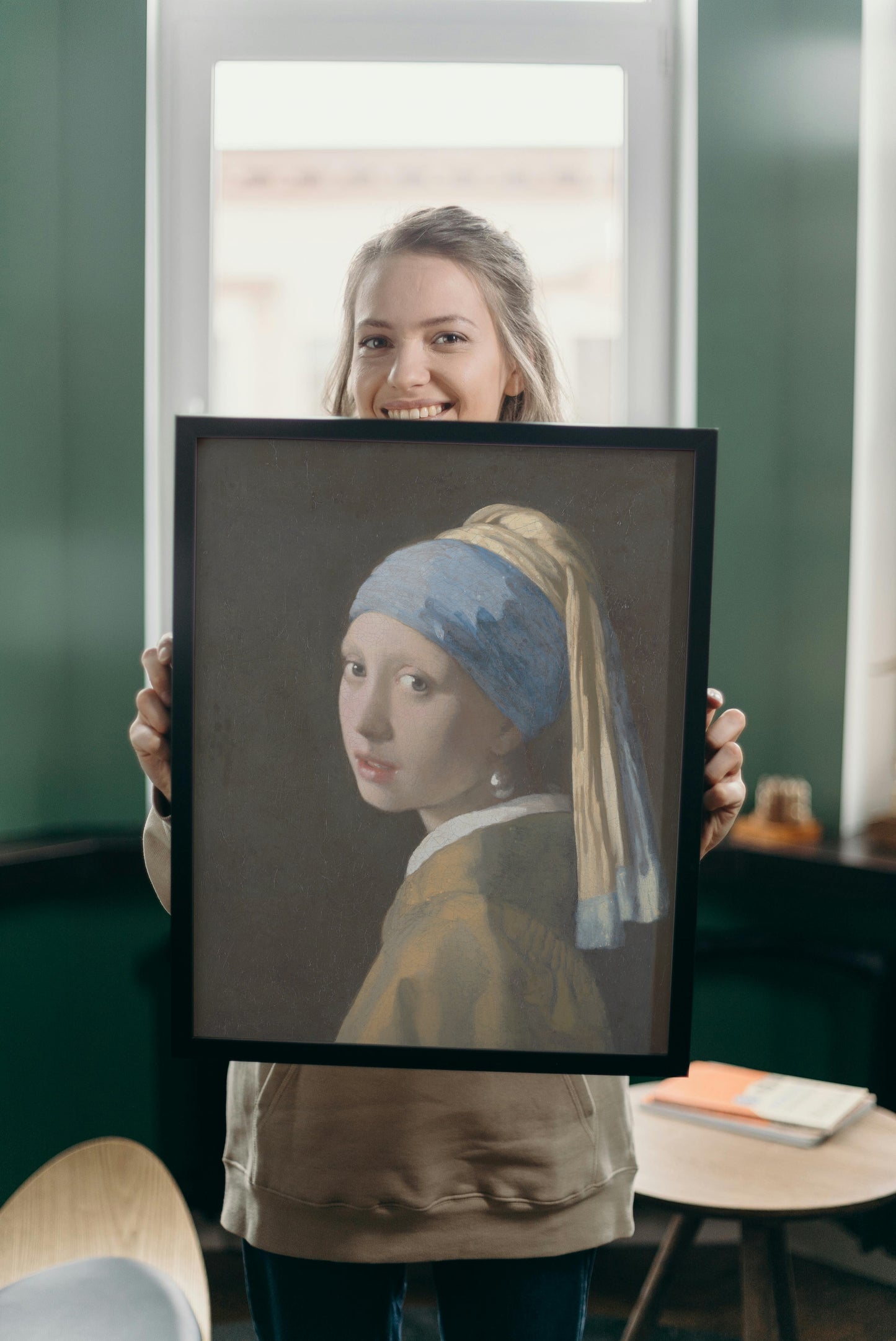 Girl with a Pearl Earring - Reprint of Johannes Vermeer's Masterpiece